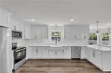 1448 Round Hill Dr - Photo 24