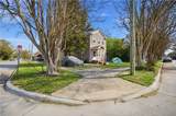 1101 Park Ave - Photo 2