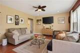 801 Elmhurst Ln - Photo 8