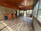 15211 Strawberry Plains Rd - Photo 14
