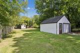 222 Charles Ave - Photo 18