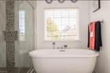 1208 Spratley St - Photo 22