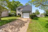 1637 Helmsley Ct - Photo 45