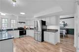 907 Eastnor Ct - Photo 15
