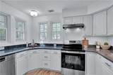 907 Eastnor Ct - Photo 16