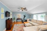 6030 Newport Ave - Photo 8