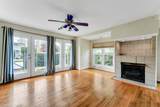 815 Delaware Ave - Photo 3