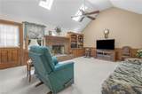 1017 Winchester Way - Photo 11
