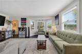 1601 Bain St - Photo 9