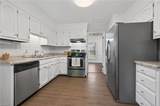 2432 Lakewood Ln - Photo 12