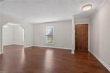 2432 Lakewood Ln - Photo 3