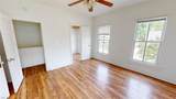 1136 Jackson Ave - Photo 36