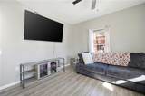 726 35th St - Photo 11