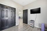 726 35th St - Photo 22