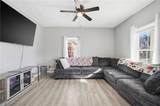 726 35th St - Photo 9