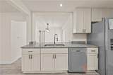 289 Choate St - Photo 17
