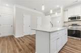 4738 Kennebeck Ave - Photo 10
