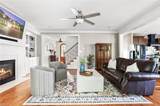 107 Colonial Way - Photo 12