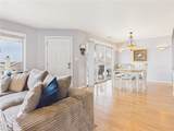 2226 Vista Cir - Photo 8