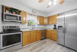 174 Huntington Dr - Photo 10