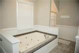 712 Country Club Blvd - Photo 41