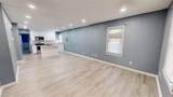 910 22nd St - Photo 2