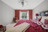 1025 Lambourne Ln - Photo 15