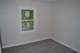 415 32nd St - Photo 12
