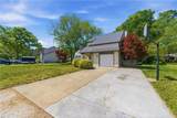304 Susan Newton Ln - Photo 2
