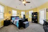 2400 Courtyard Ln - Photo 17