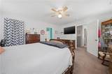 115 Dumont Ave - Photo 15