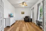 828 Essex Park Dr - Photo 5