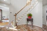 702 Lipton Dr - Photo 3