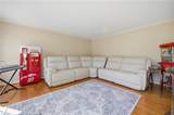 702 Lipton Dr - Photo 4