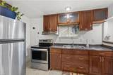 2810 Arcadia Ave - Photo 11