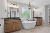 1093 Washington Dr - Photo 32
