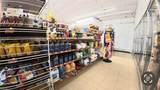 2910 Victory Blvd - Photo 3
