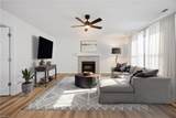906 Donald Way - Photo 9