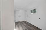 1501 Hedgerow Dr - Photo 16