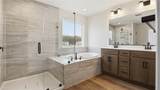 2114 Wentworth Xing - Photo 26