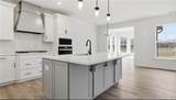 2114 Wentworth Xing - Photo 8