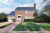 511 Tyler St - Photo 1