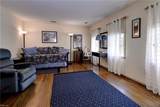 511 Tyler St - Photo 23