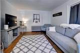 708 Wythe Ln - Photo 4