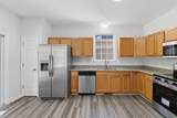 2560 Banbury Ct - Photo 3