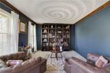 312 Barcelona Dr - Photo 4