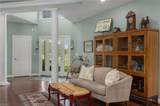 106 Phyllis Ct - Photo 7