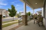 1435 Waltham Ln - Photo 3