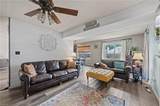 10 Old Pond Ct - Photo 7