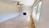 108 Parker Ave - Photo 4